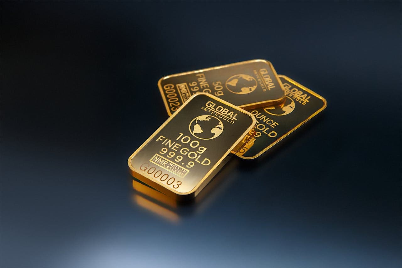 Perbedaan Emas ANTAM dan UBS